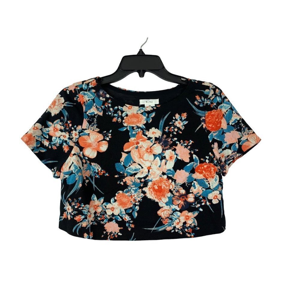 BCNU Women's Floral & Black Crop Top